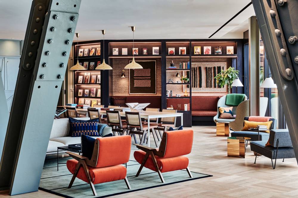 Interior design – One Crown Place#